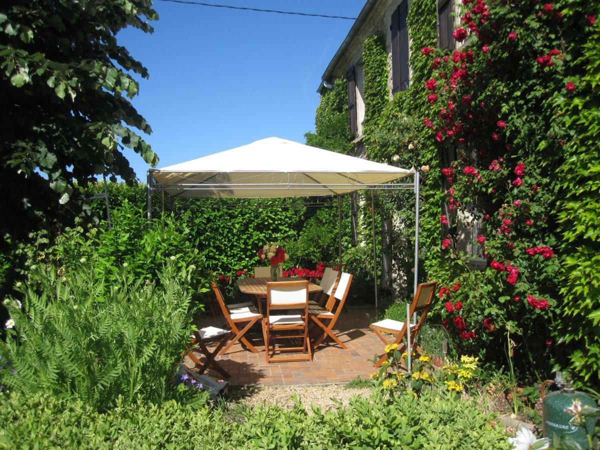 La Ferme Le Merger Bed & Breakfast La Ferté-Gaucher Dış mekan fotoğraf