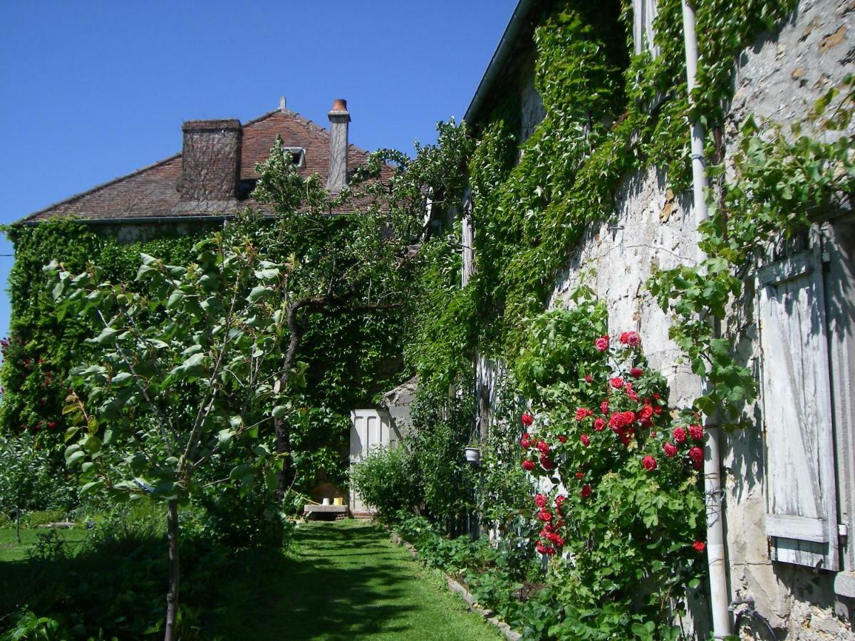 La Ferme Le Merger Bed & Breakfast La Ferté-Gaucher Dış mekan fotoğraf