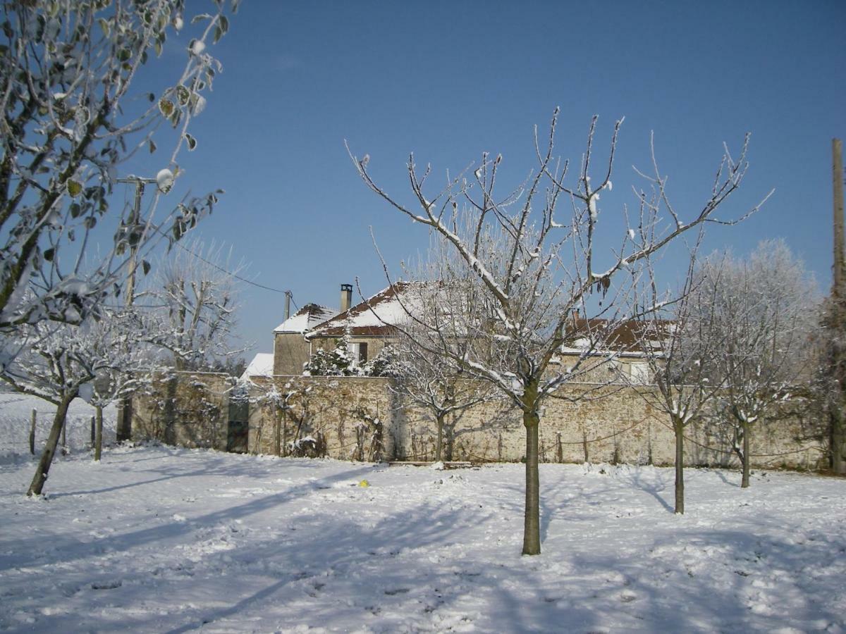 La Ferme Le Merger Bed & Breakfast La Ferté-Gaucher Dış mekan fotoğraf